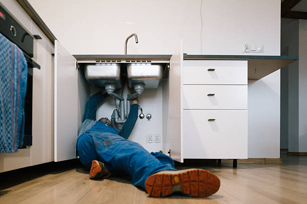 Professional Drain Cleaning technician working in Meraux, LA